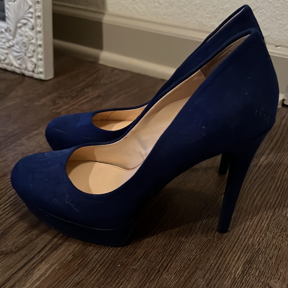 Jessica Simpson Heels - Picture 2 of 5